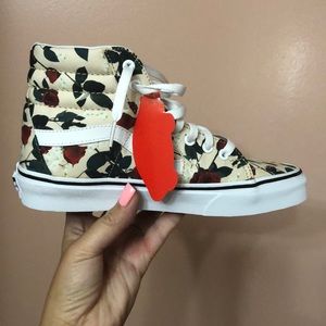 Size 7.5 floral vans limited edition brand new